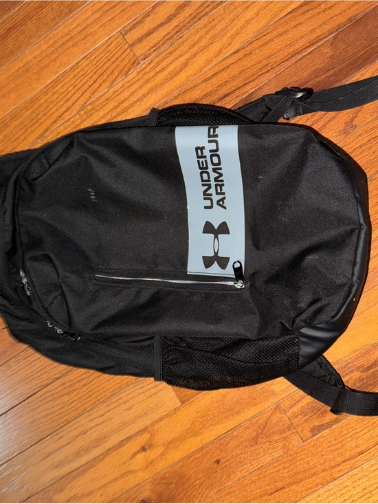Under Armour Other - Under Armour Black Backpack with Gray Logo Panel